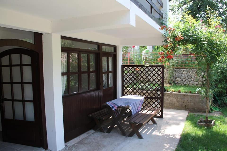 Apartman Nesa Boracko Jezero Konjic Luaran gambar